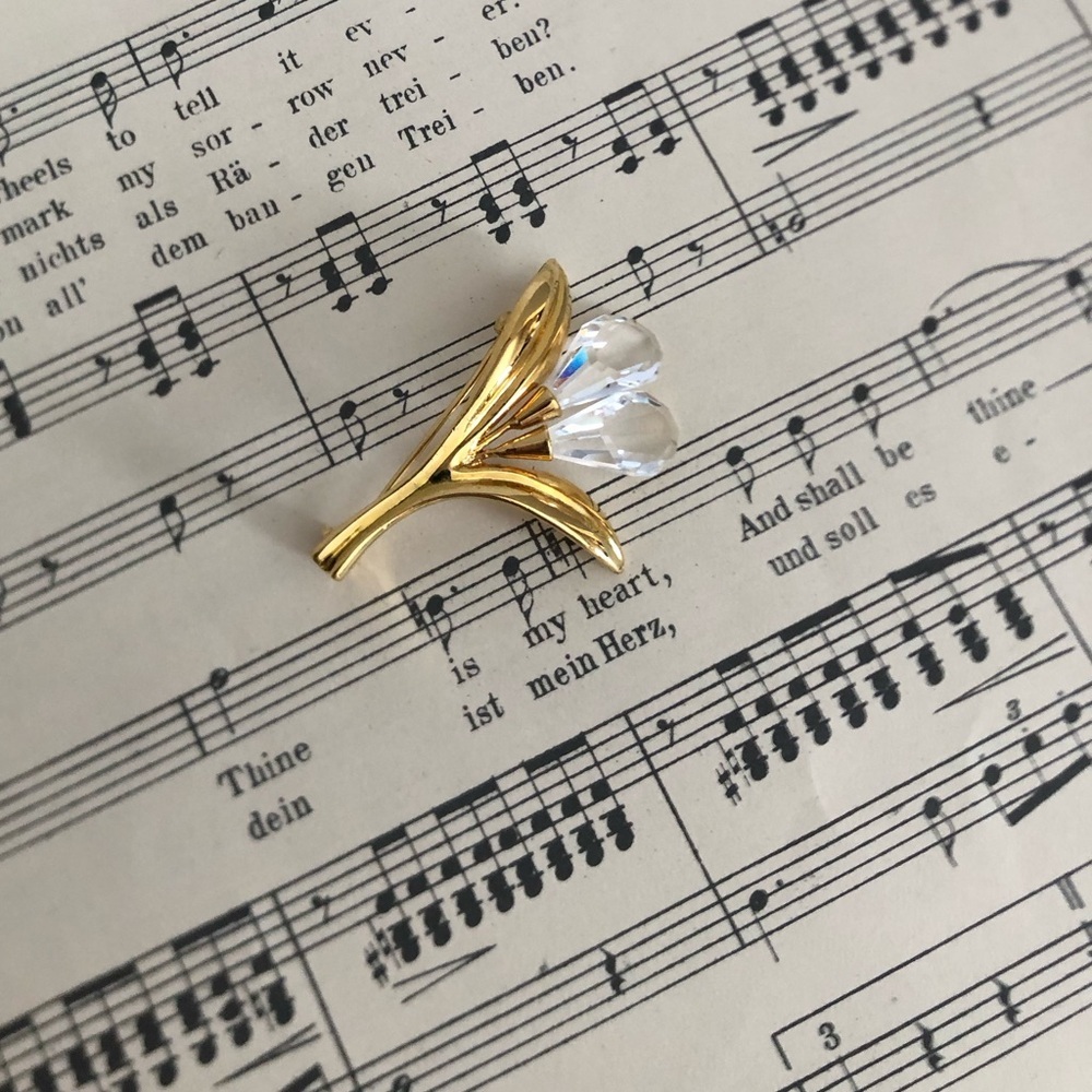 Swarovski Crystal Calla Lily Brooch